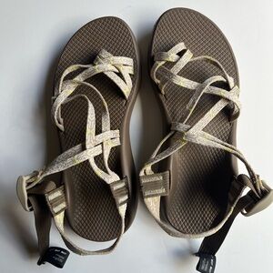 Chaco Women’s ZX/3 Classic Hiking Walking Sandals Green Brown